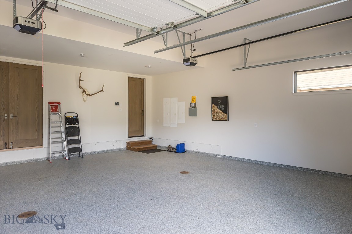 8 Speedwell Drive