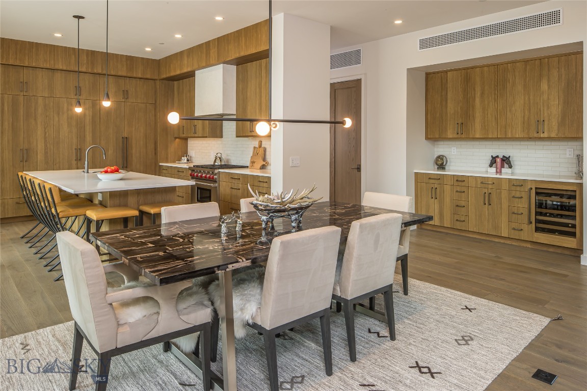 8 Speedwell Drive