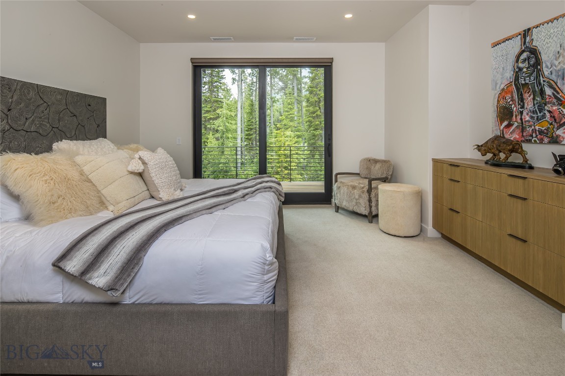 8 Speedwell Drive