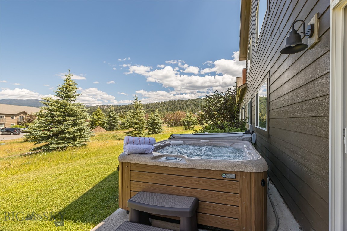 344 Candlelight Meadow Drive