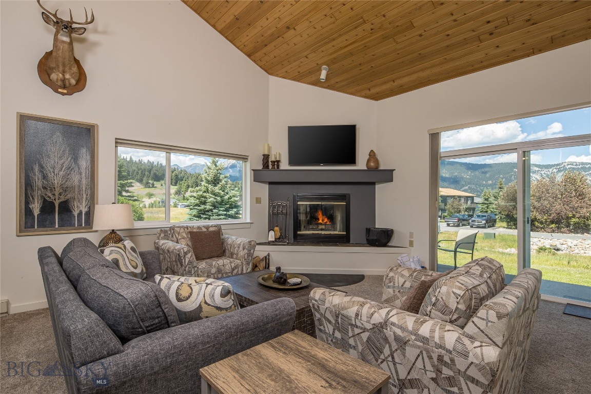 344 Candlelight Meadow Drive