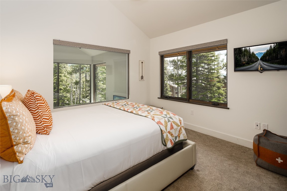 8 Alpine Bend Drive