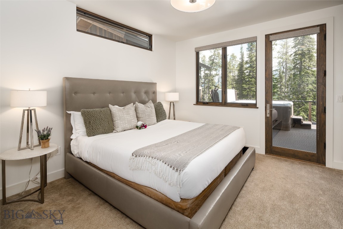 8 Alpine Bend Drive