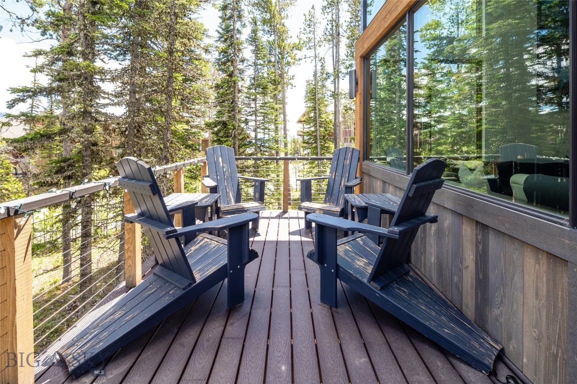 8 Alpine Bend Drive