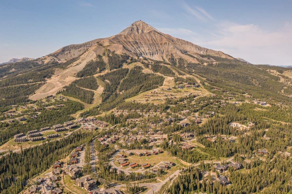 10 Alpine Bend Drive