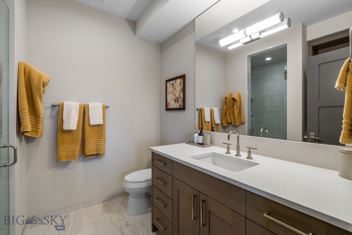 24 Pale Morning Spur