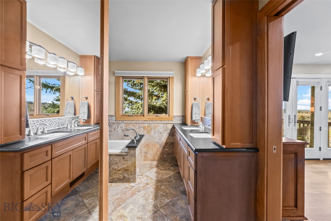 2215 Arrowleaf Hills Drive