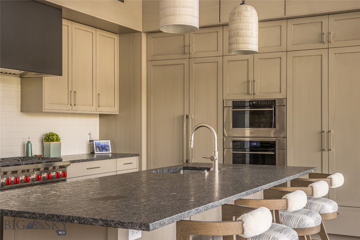 16 Speedwell Drive 7C