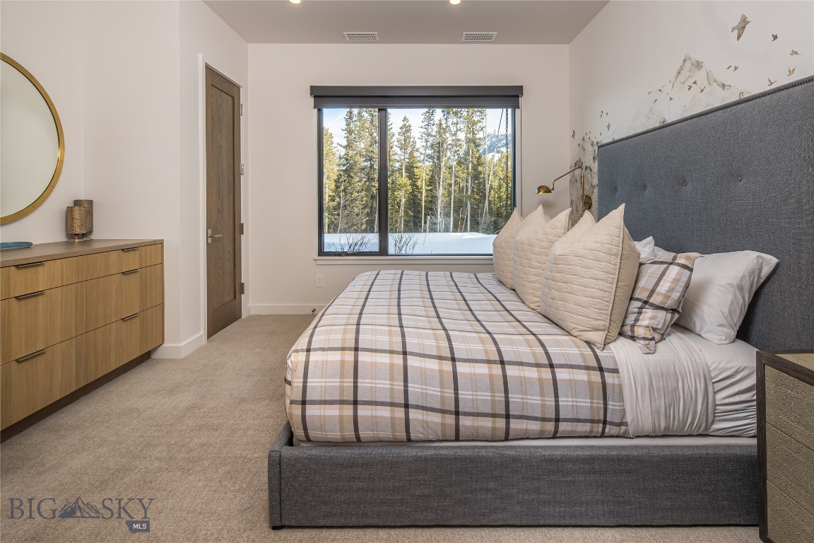 16 Speedwell Drive 7C