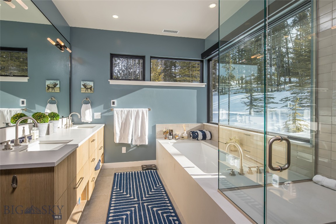 16 Speedwell Drive 7C