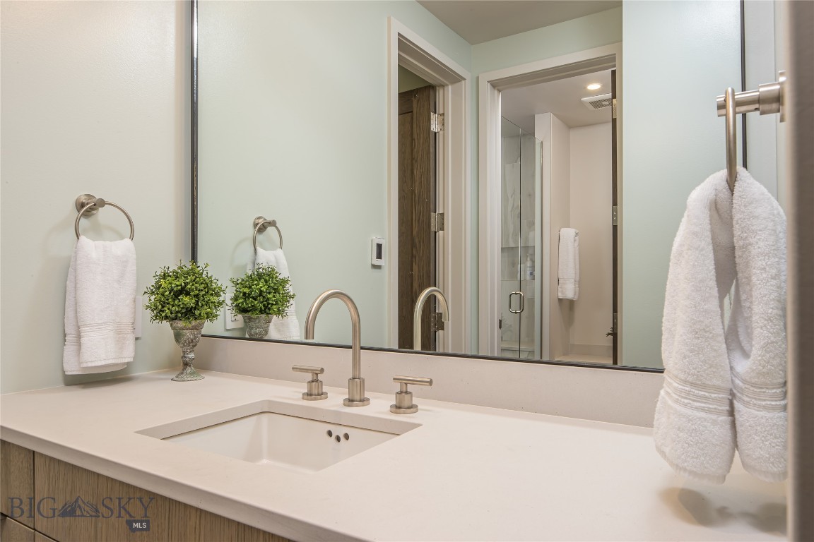 16 Speedwell Drive 7C