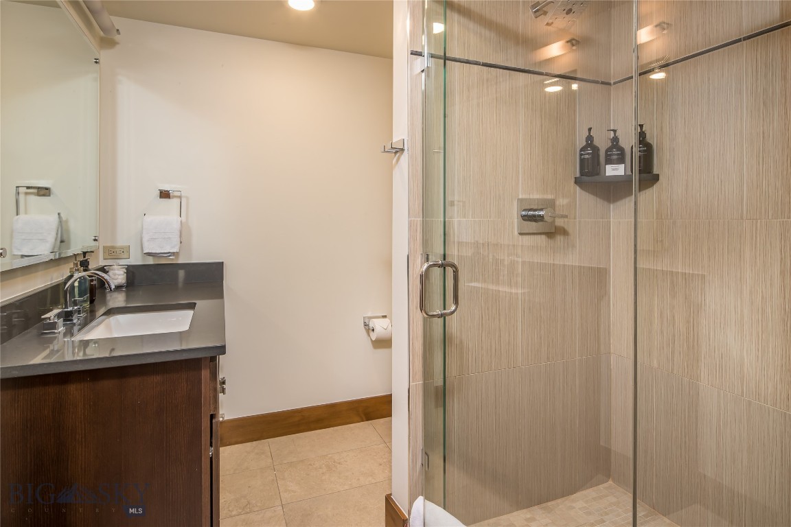 18 Claim Jumper Road