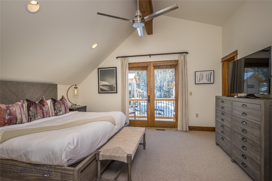 18 Claim Jumper Road