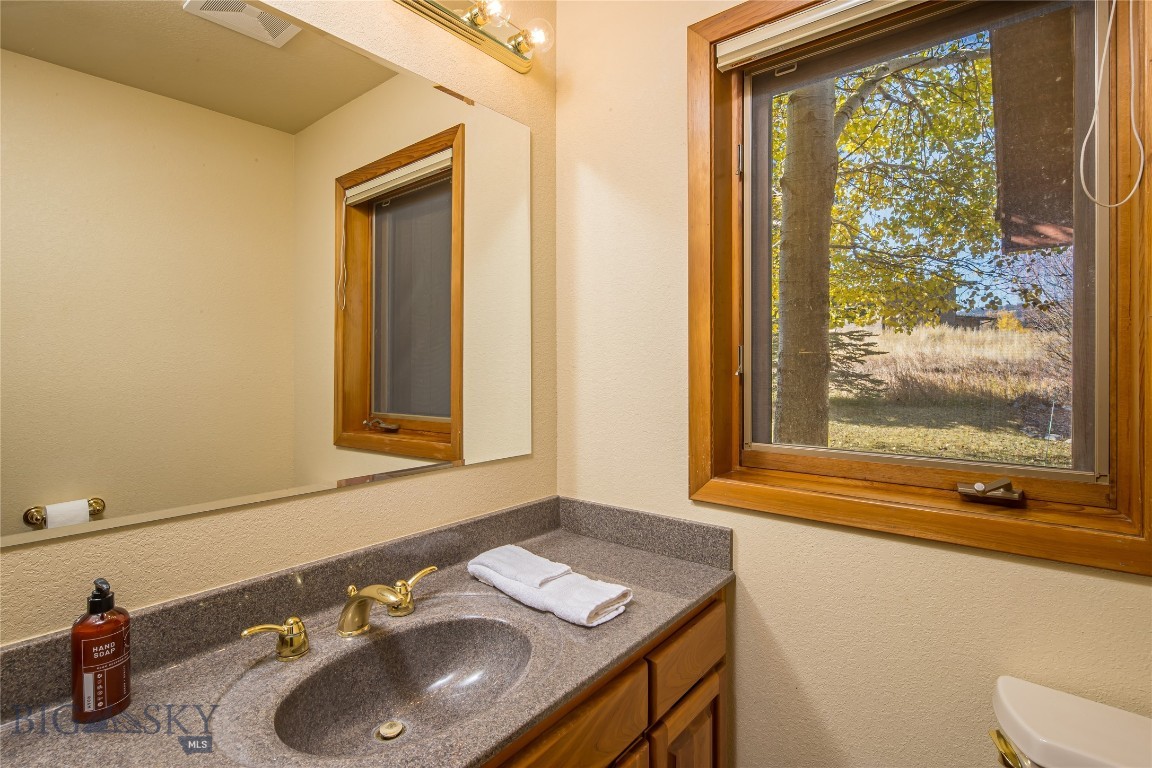 372 Chief Joseph Trail
