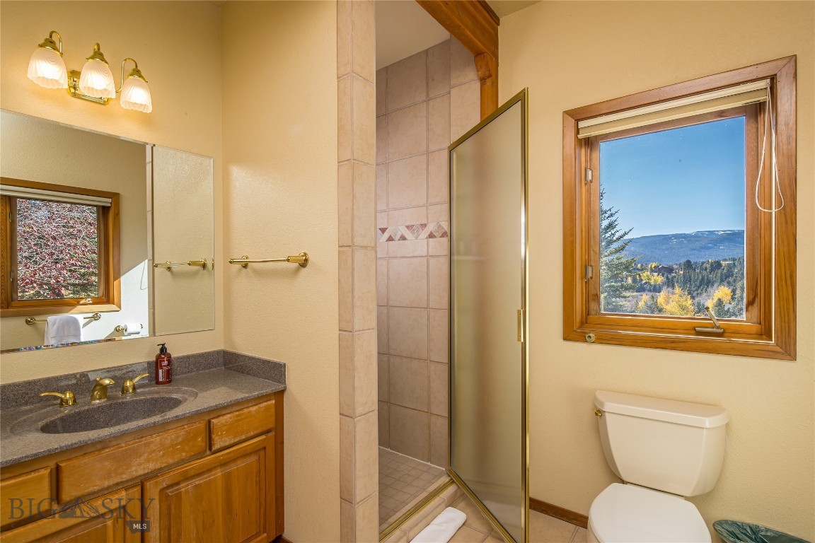 372 Chief Joseph Trail