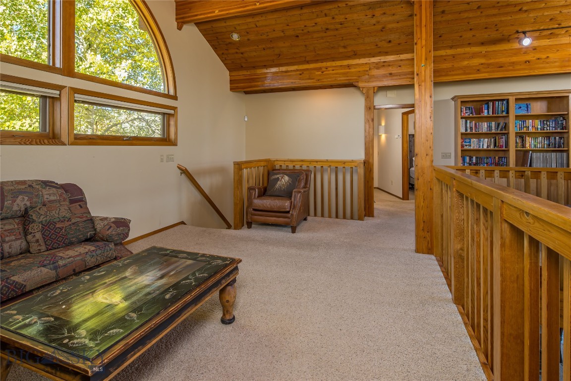 372 Chief Joseph Trail