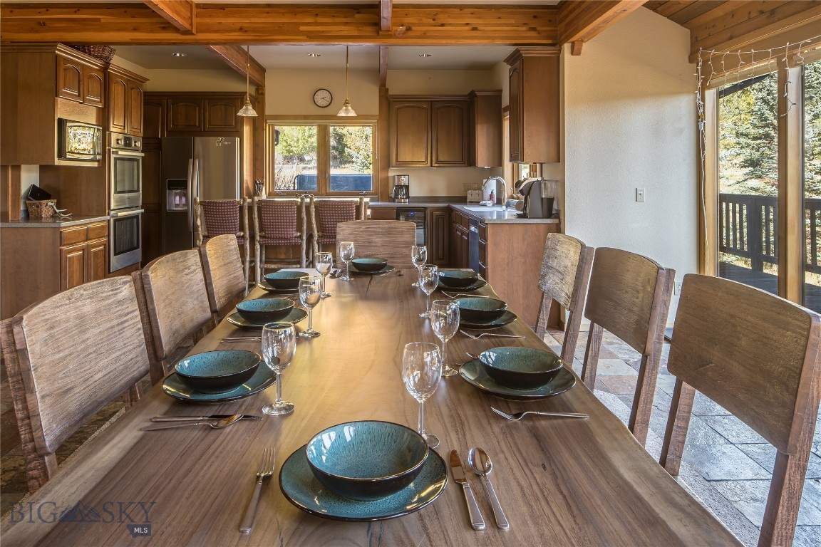 372 Chief Joseph Trail