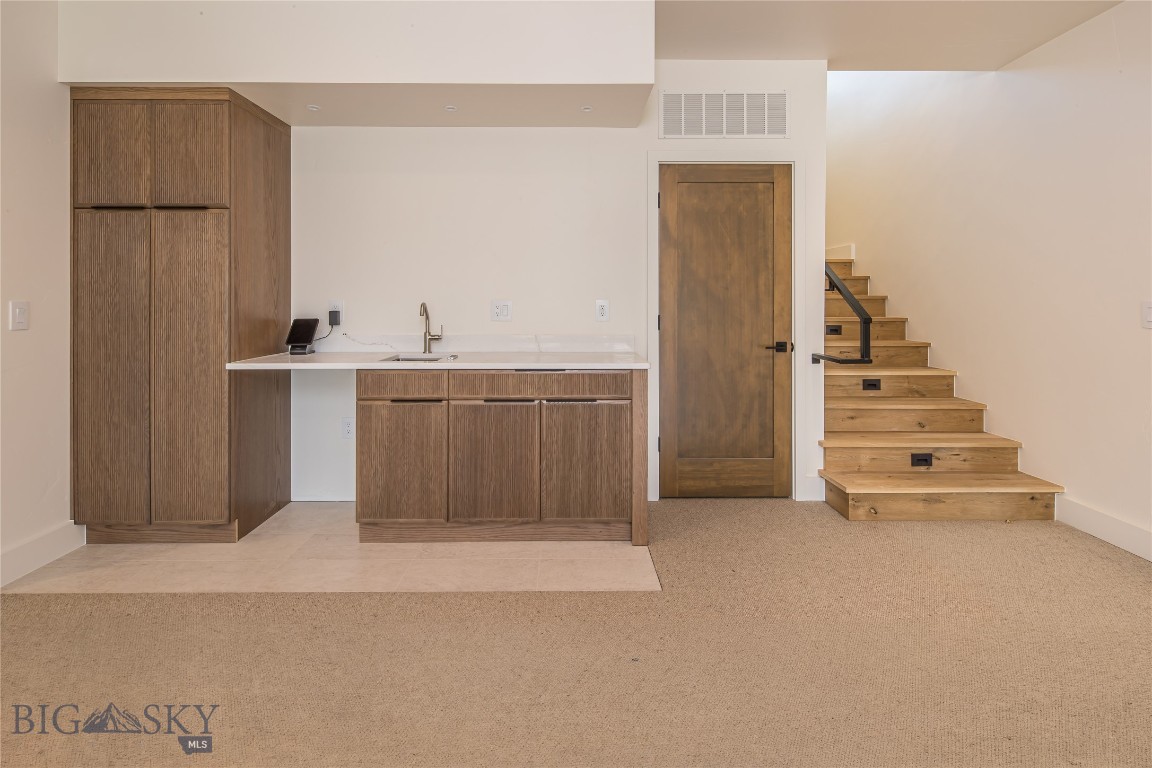 8 Washaki Road
