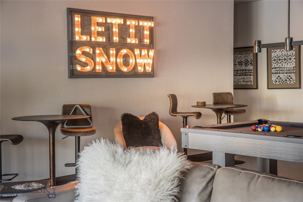 89 Diamond Hitch Road