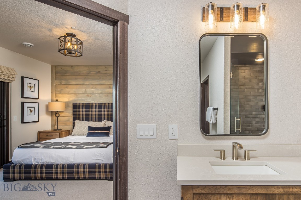 89 Diamond Hitch Road