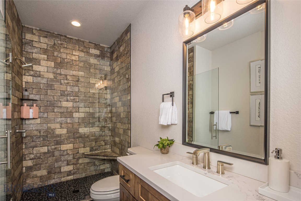 89 Diamond Hitch Road