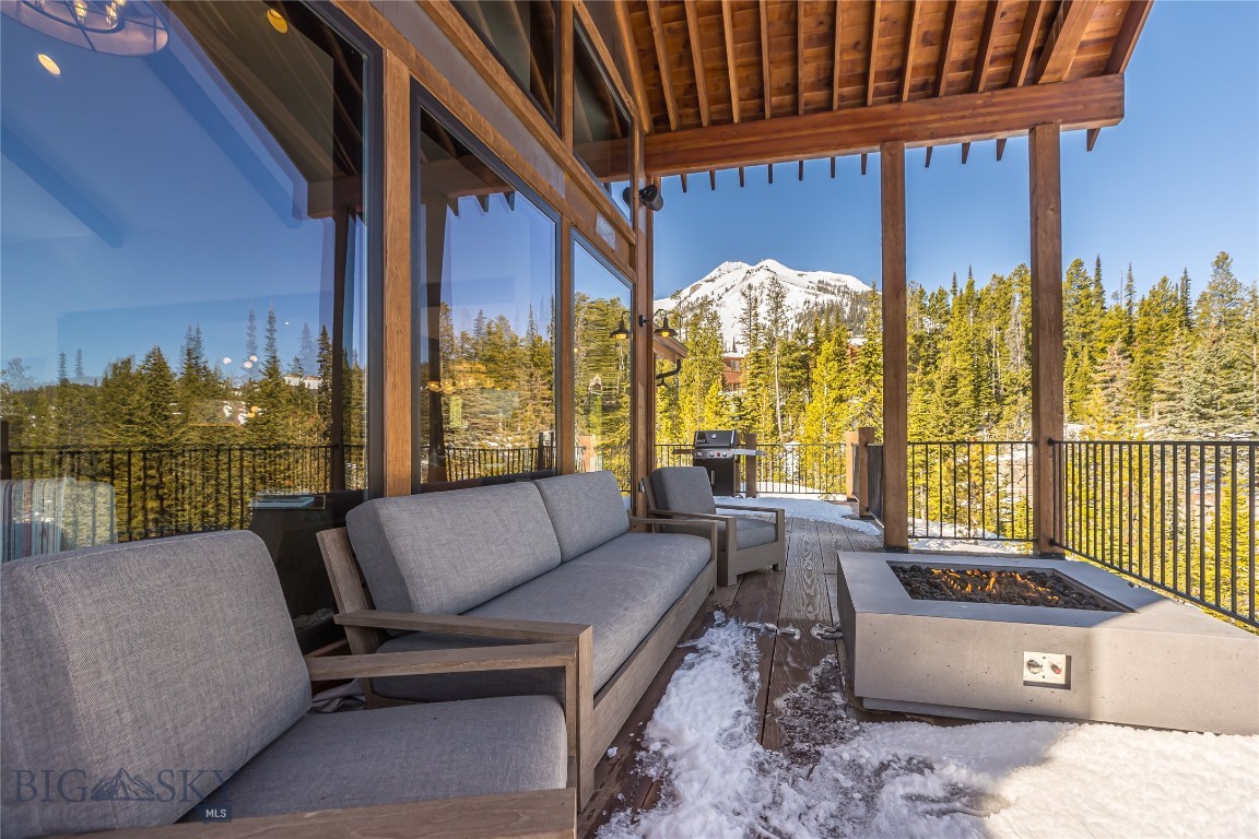 89 Diamond Hitch Road