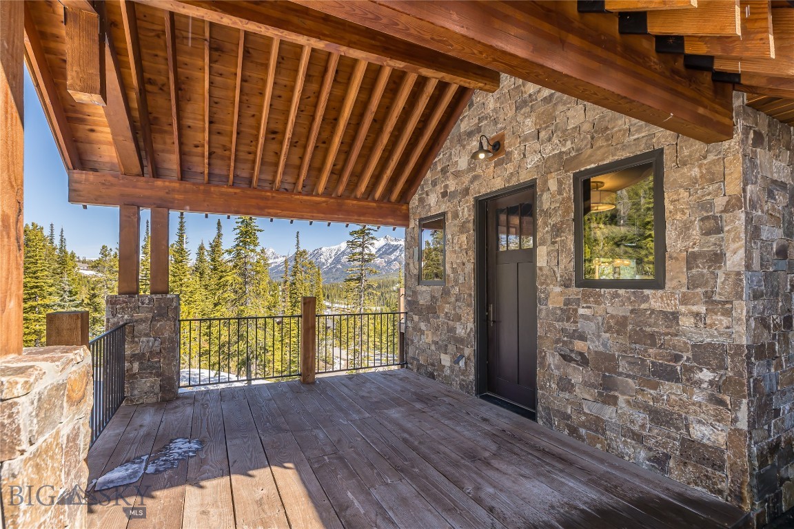 89 Diamond Hitch Road