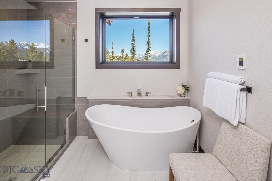 89 Diamond Hitch Road