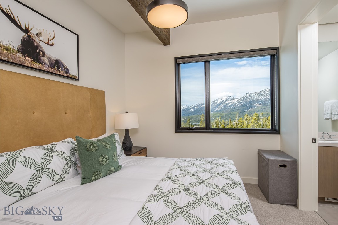 14B Treeline Springs Road