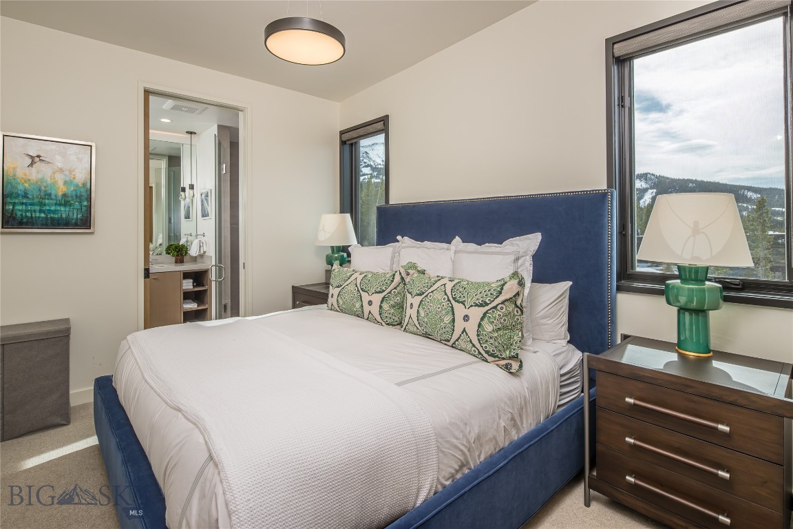 14B Treeline Springs Road