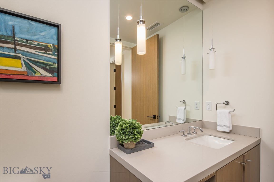 14B Treeline Springs Road