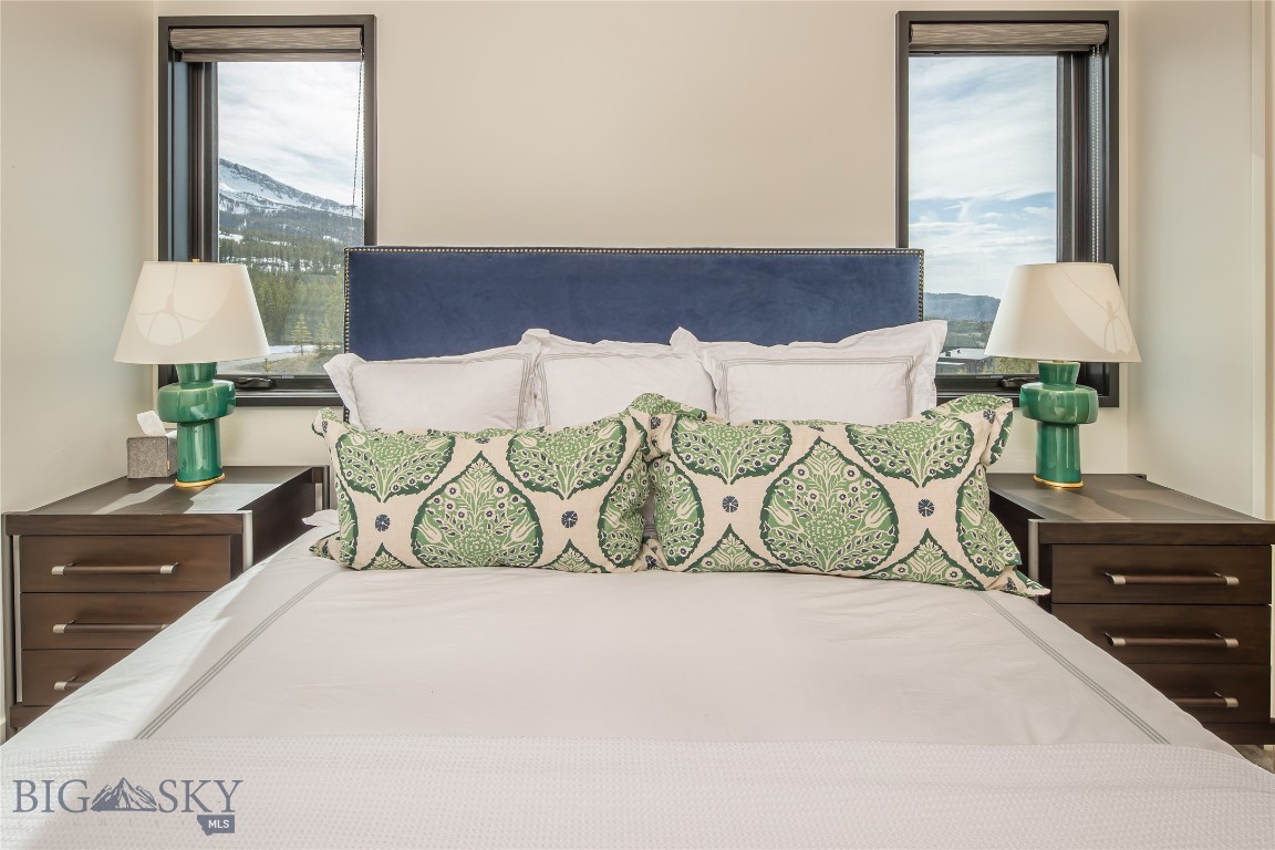 14B Treeline Springs Road