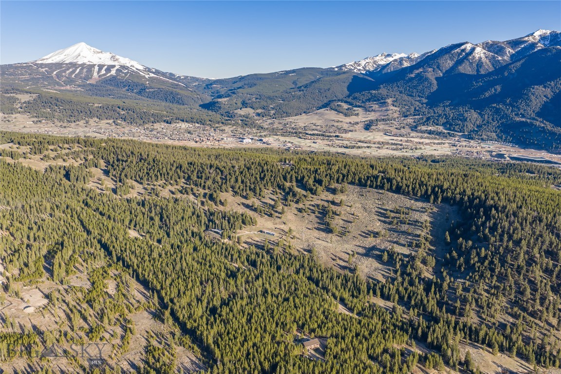 1670 Michener Creek