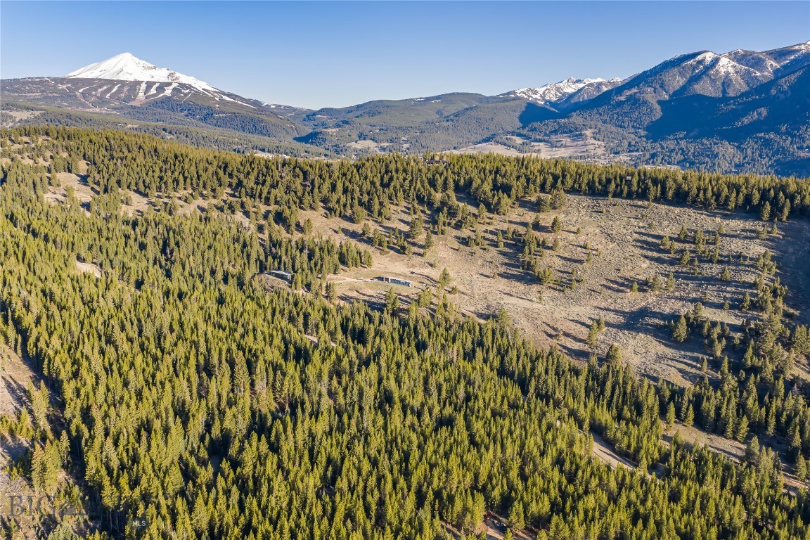 1670 Michener Creek