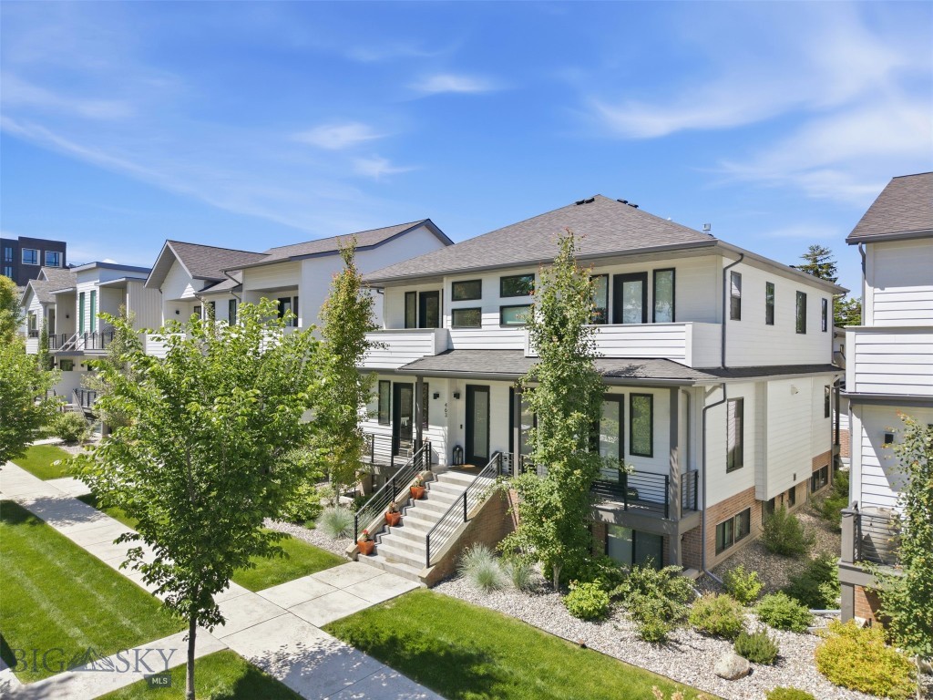 463 N Willson Avenue
