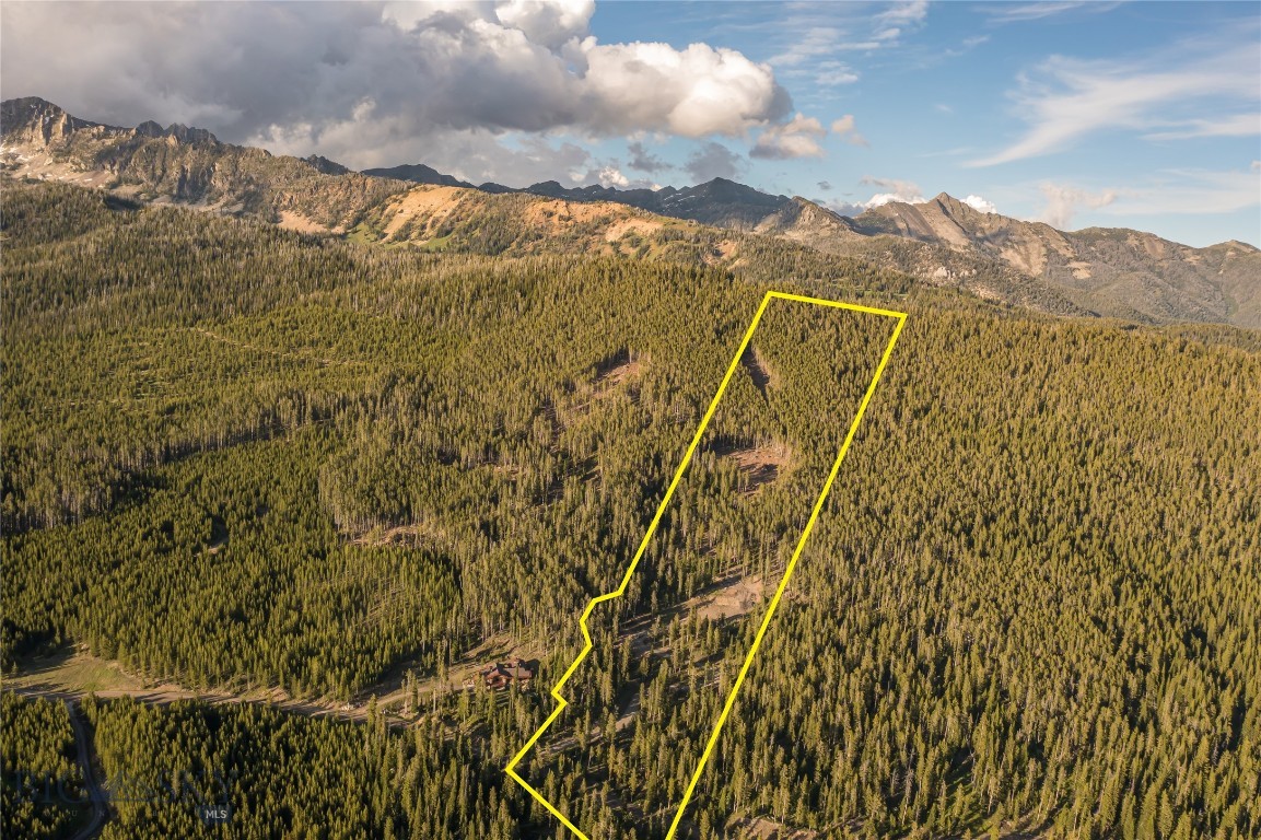 124 Ulerys Lakes