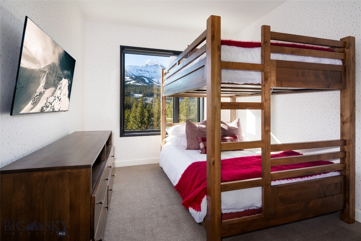 4 Boathouse Way, LakeLodge 225