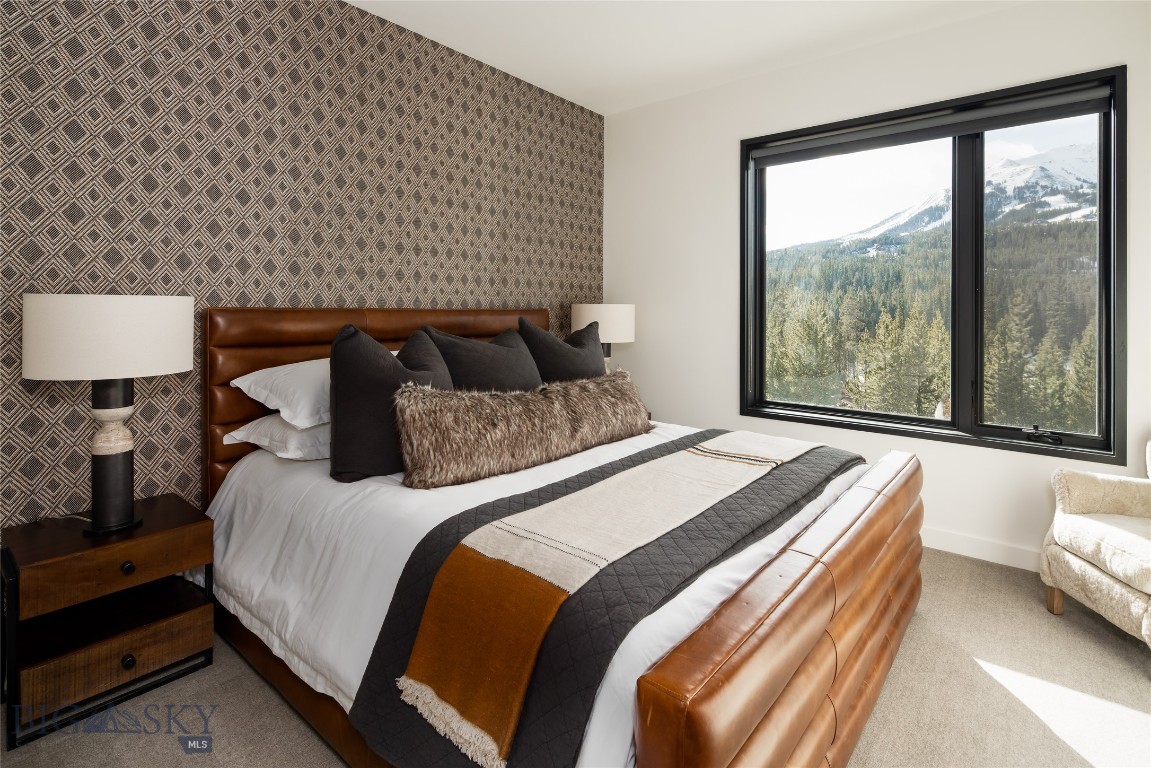 4 Boathouse Way, LakeLodge 225