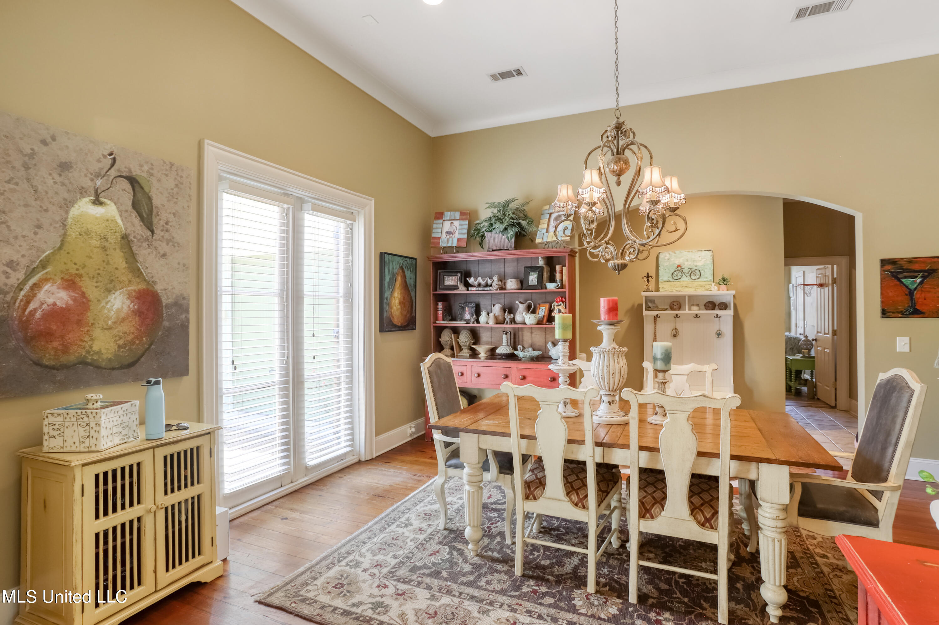528 Heatherstone Court