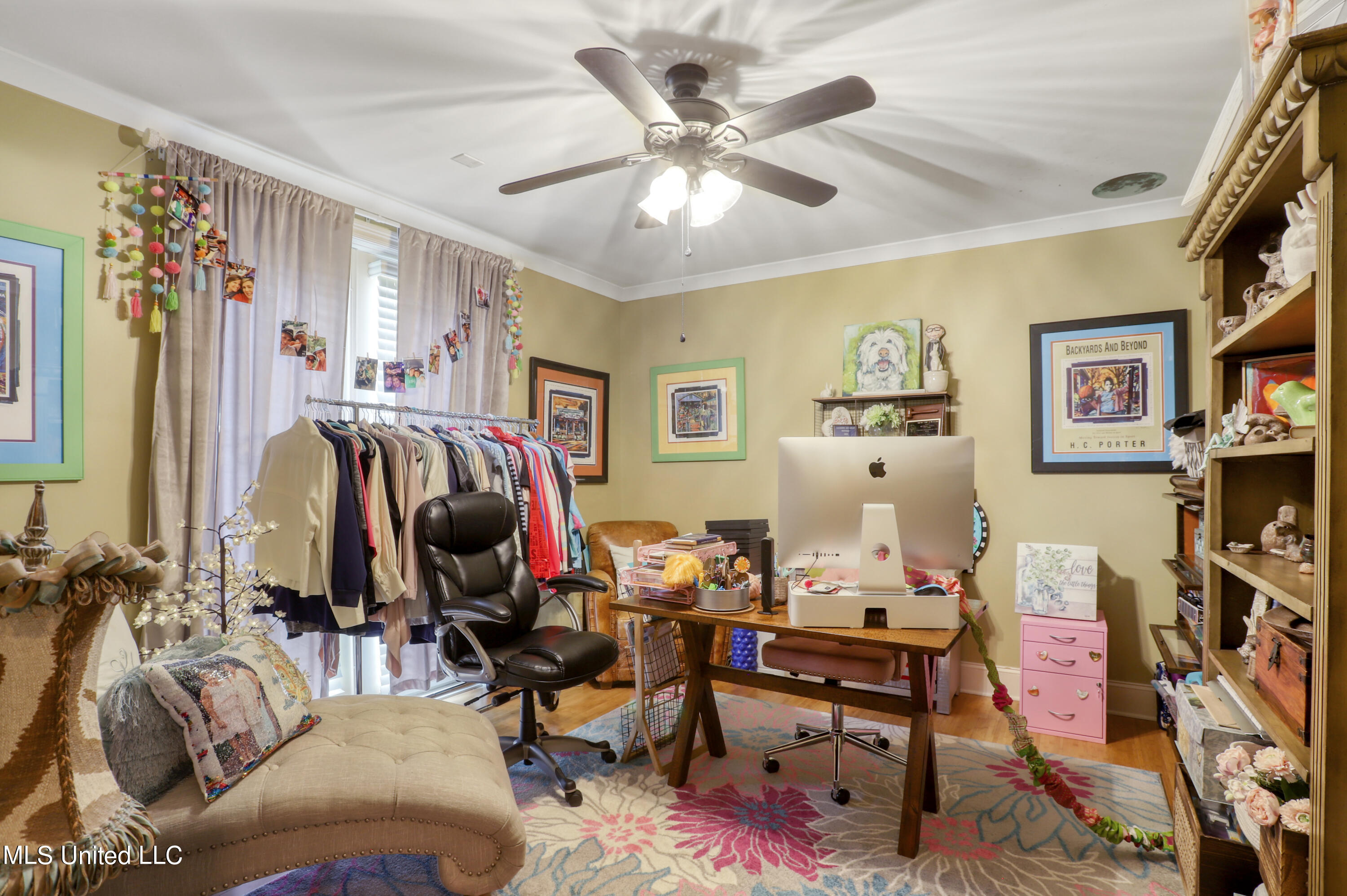 528 Heatherstone Court
