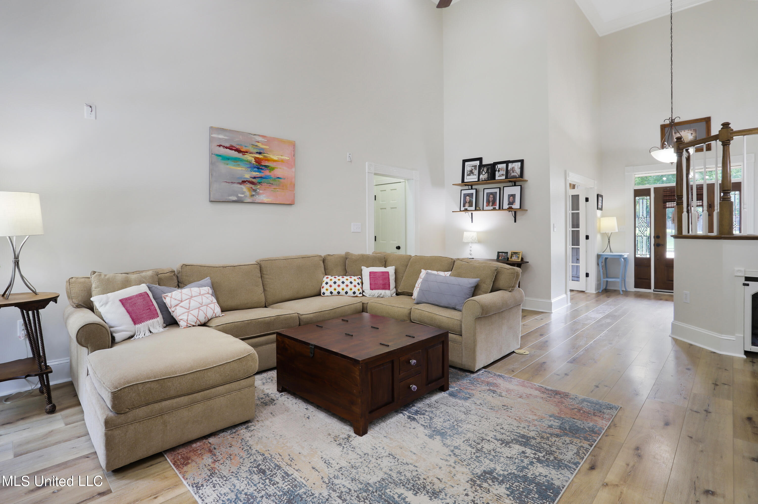 226 Hickory Glen