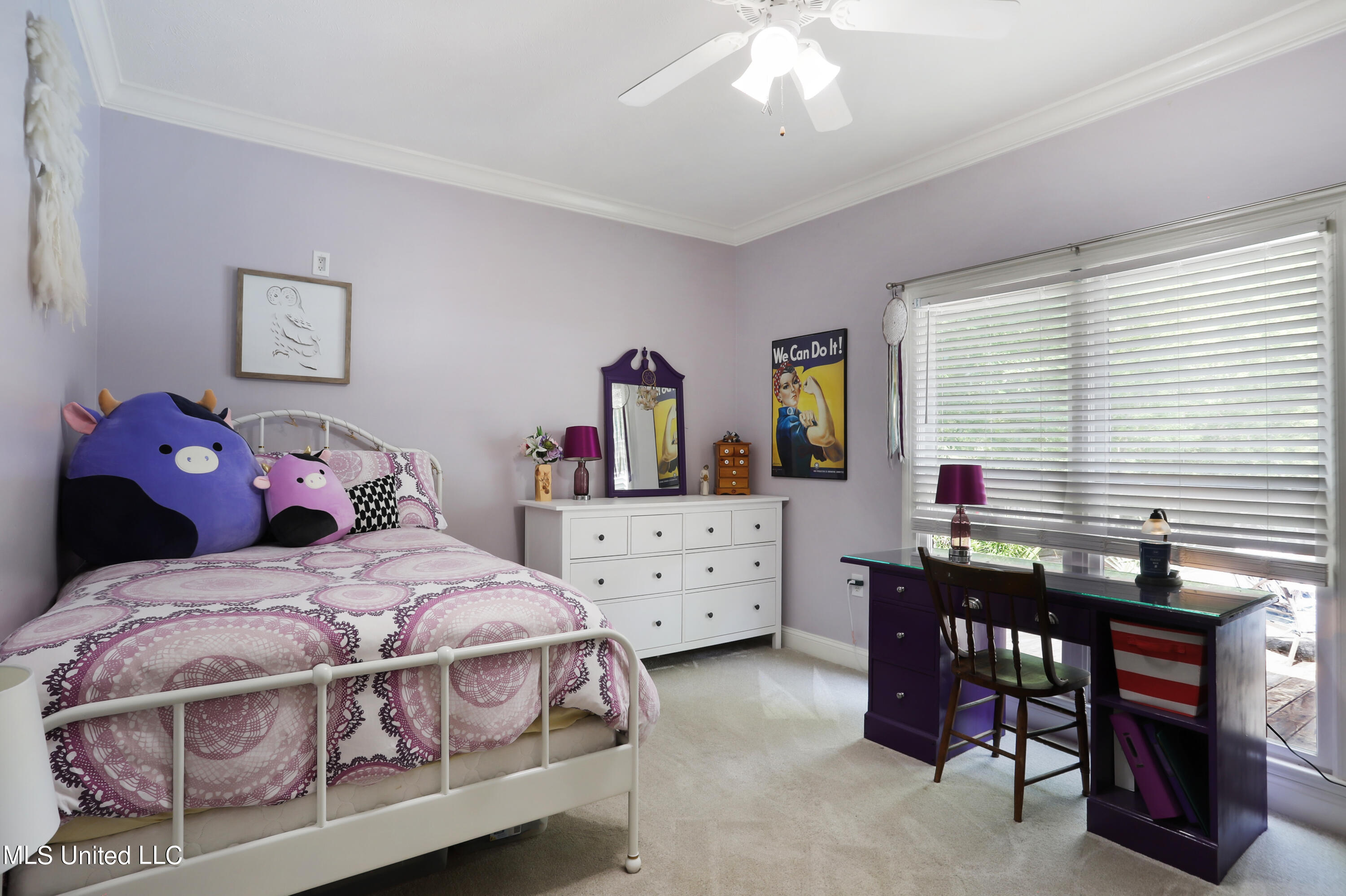 226 Hickory Glen