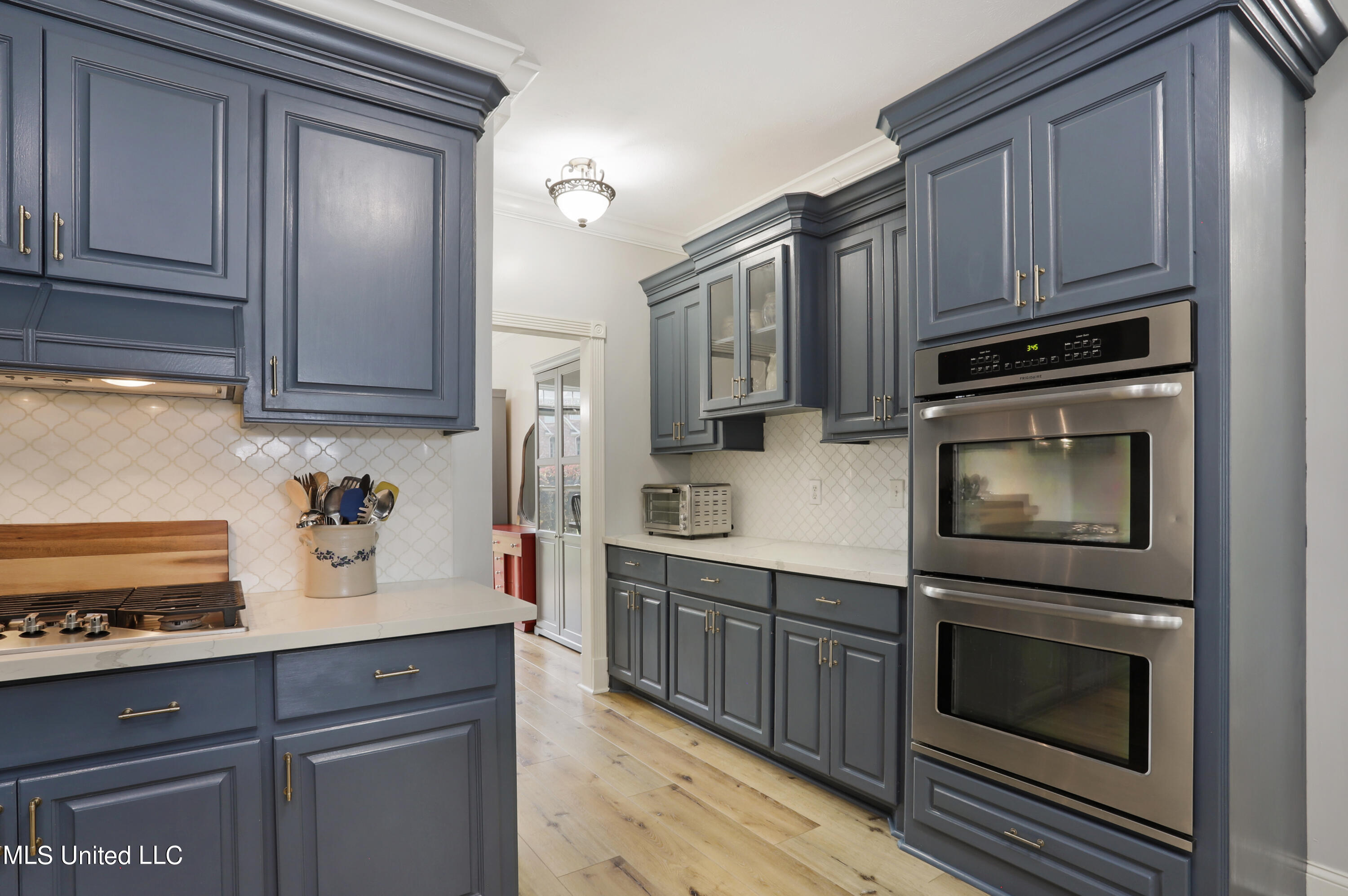 226 Hickory Glen