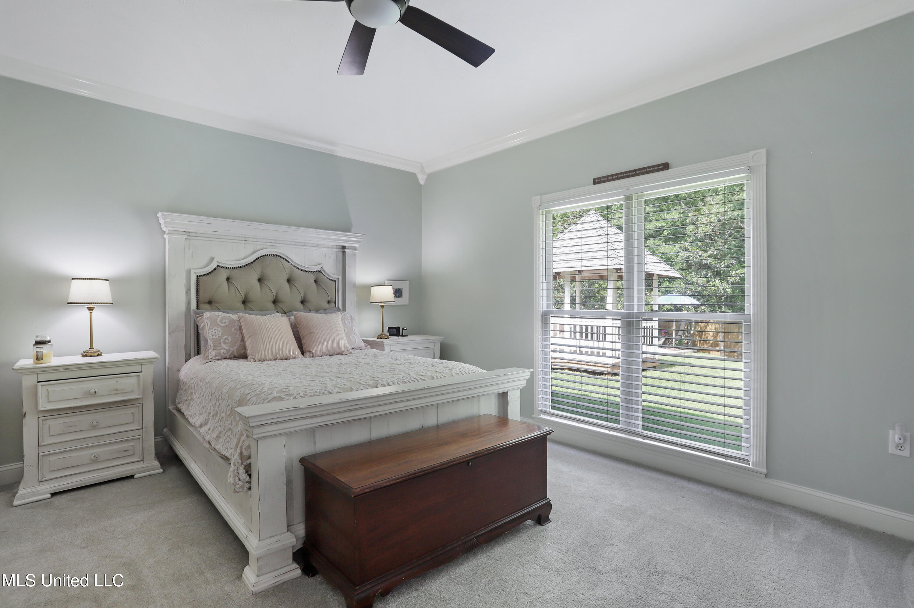 226 Hickory Glen