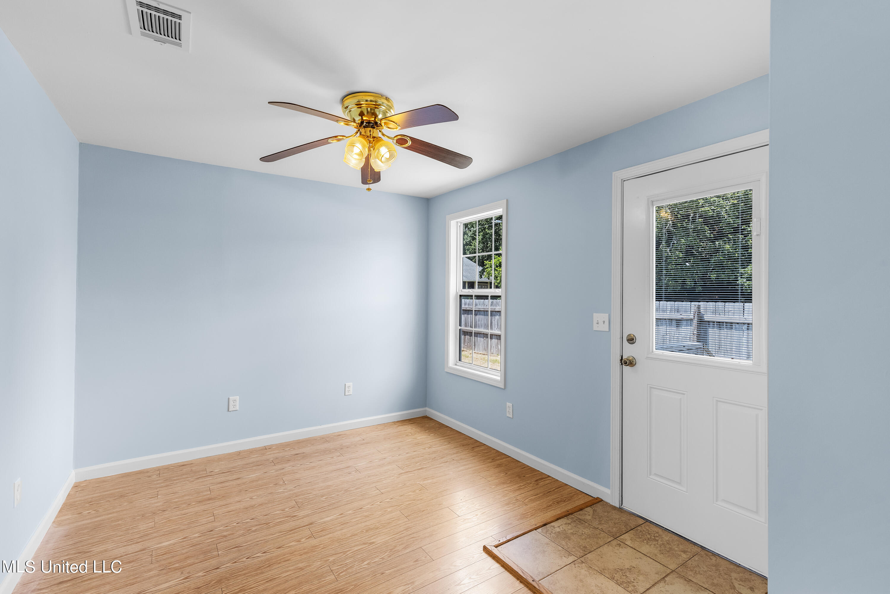 261 Santini Street