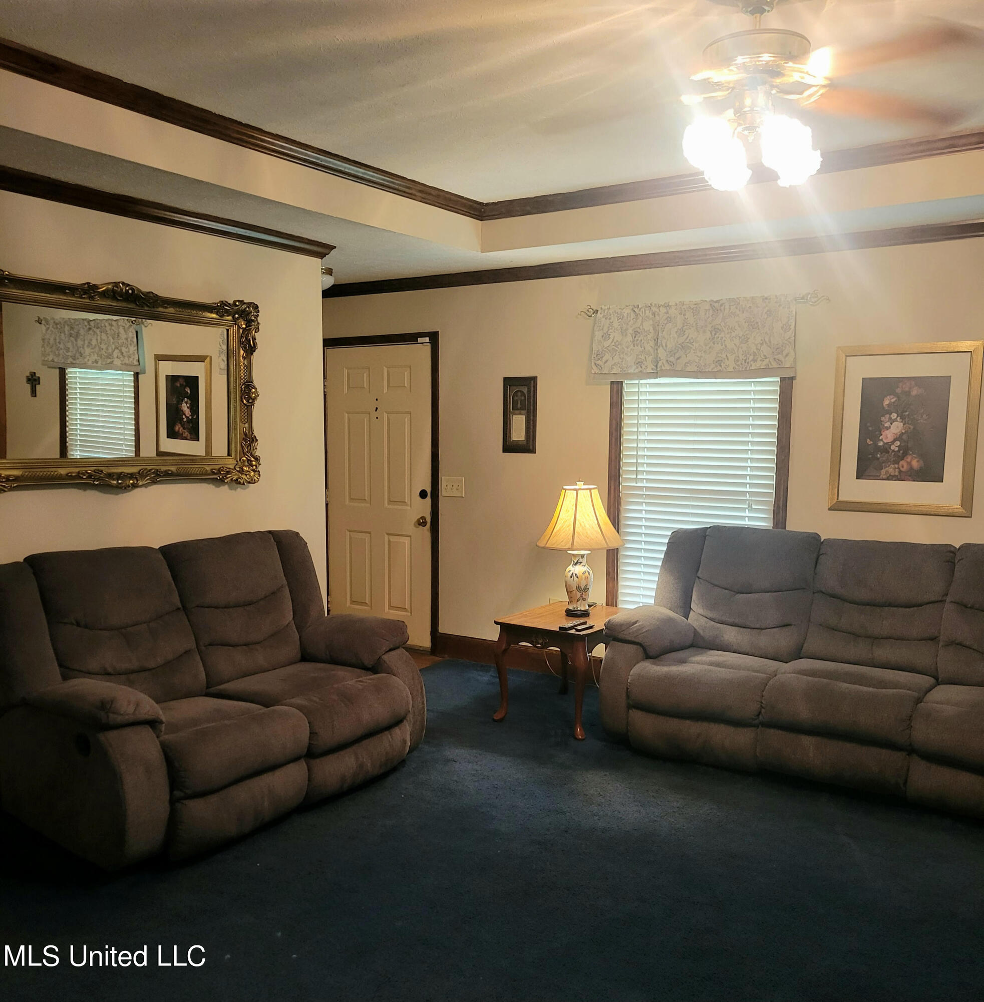 401 Hawthorne Drive