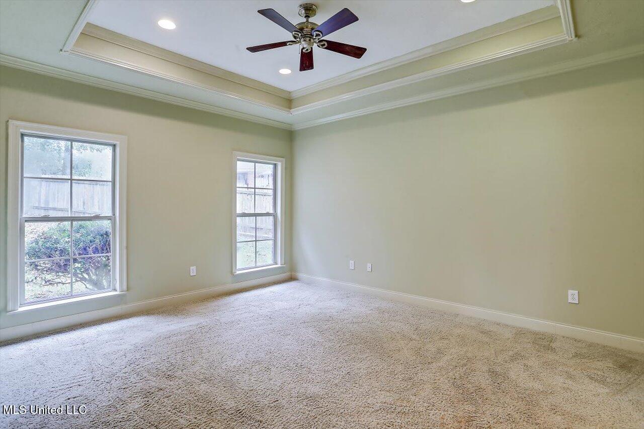 400 Castlewoods Boulevard