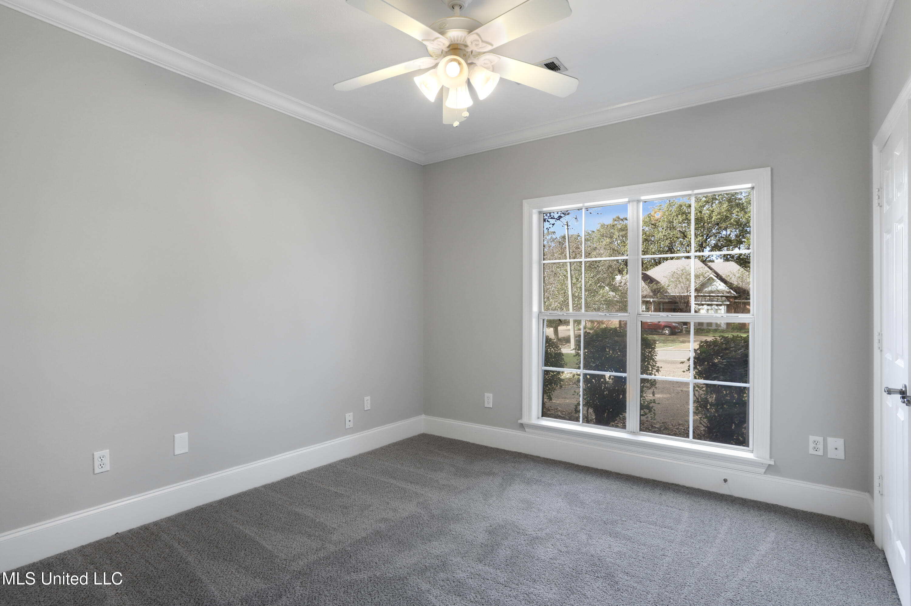 154 E Annandale Parkway E Parkway