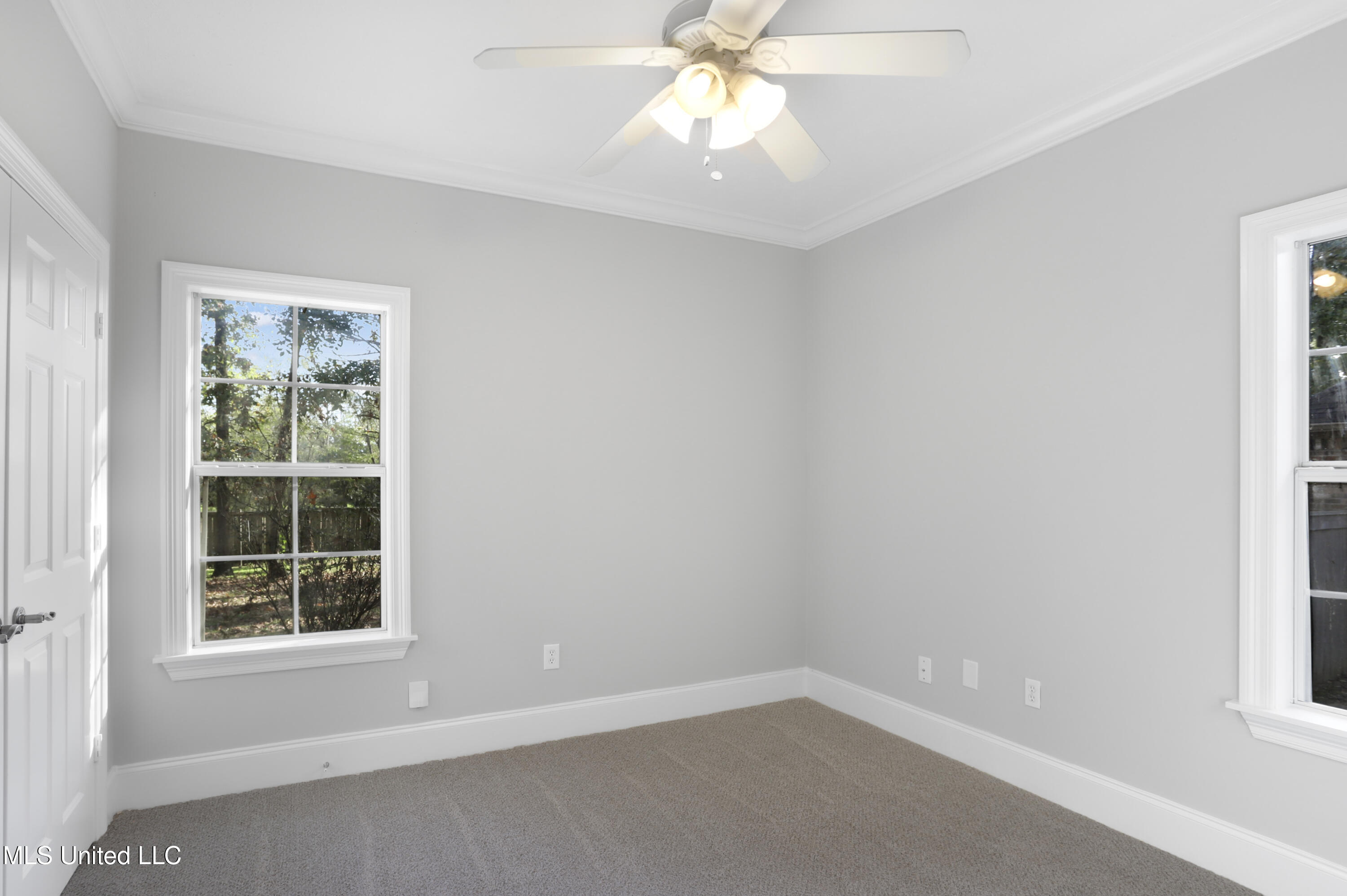 154 E Annandale Parkway E Parkway