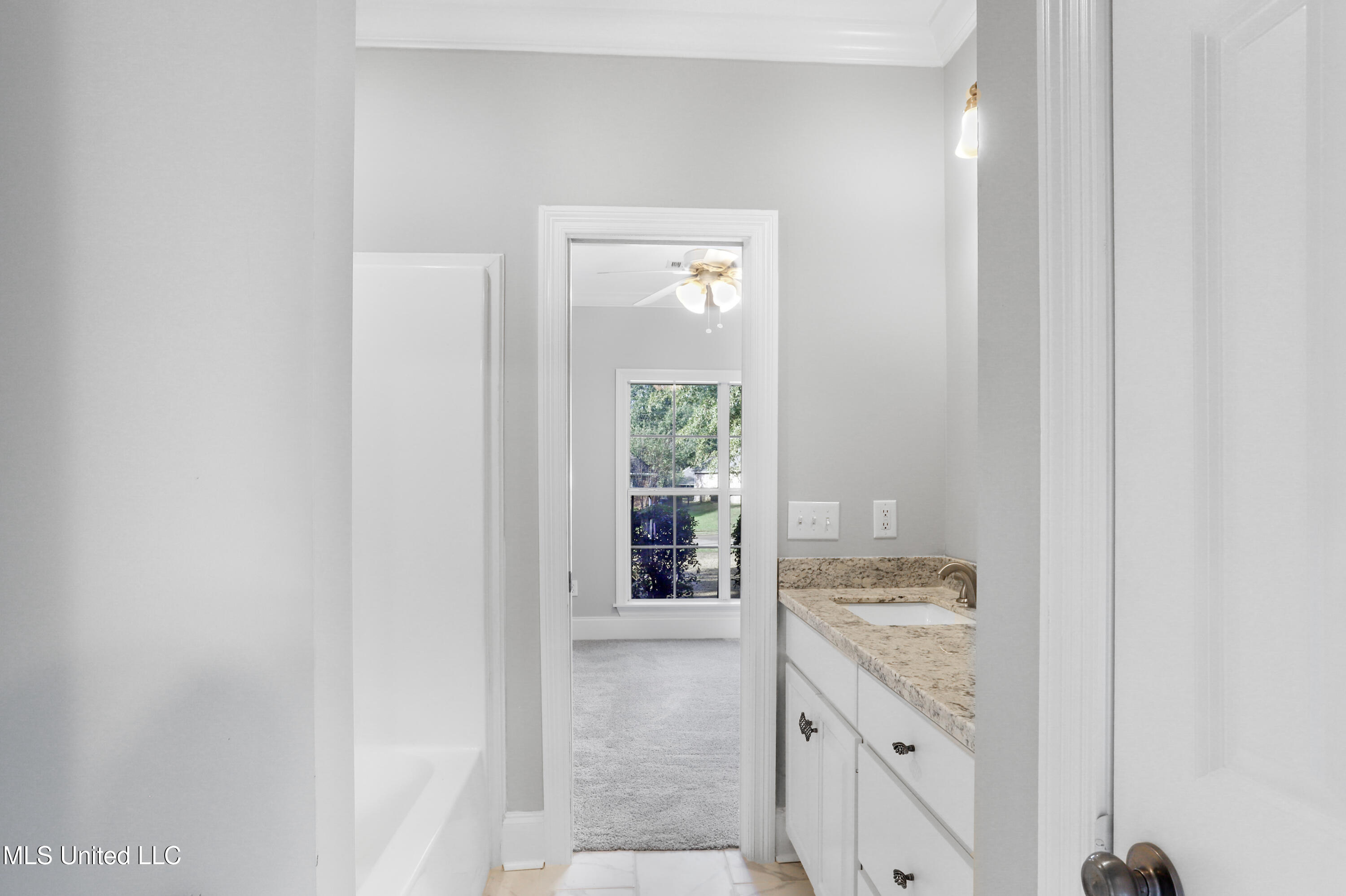 154 E Annandale Parkway E Parkway